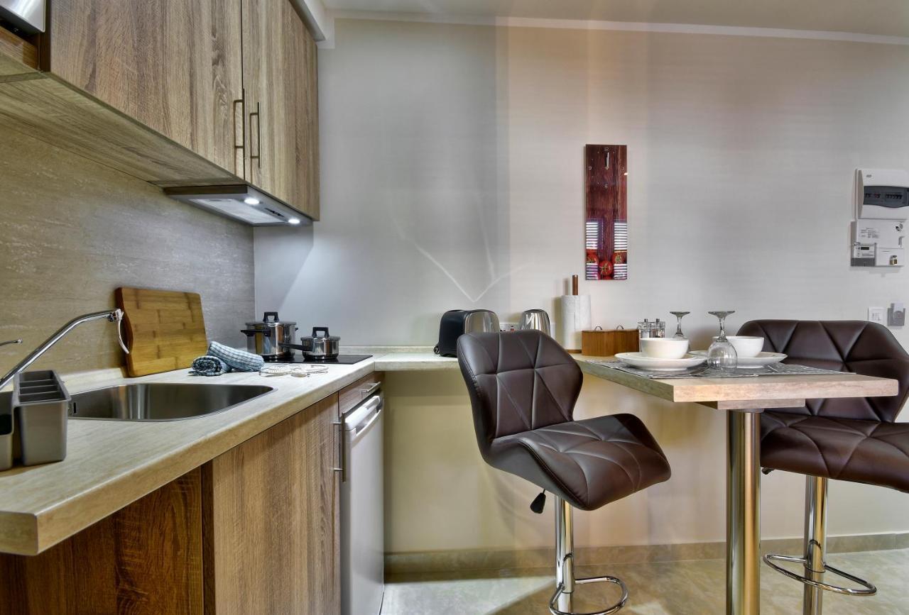 Central Suites St. Julian'S Buitenkant foto