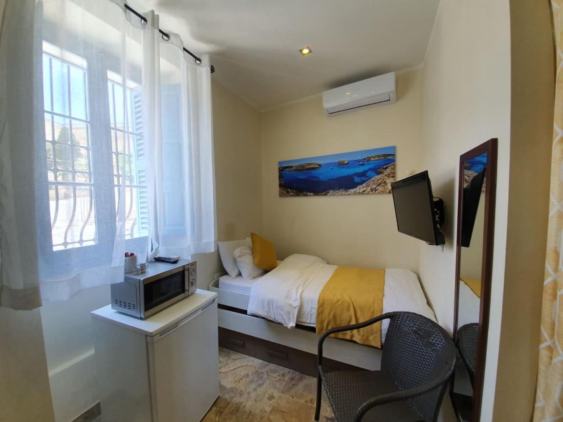 Central Suites St. Julian'S Buitenkant foto